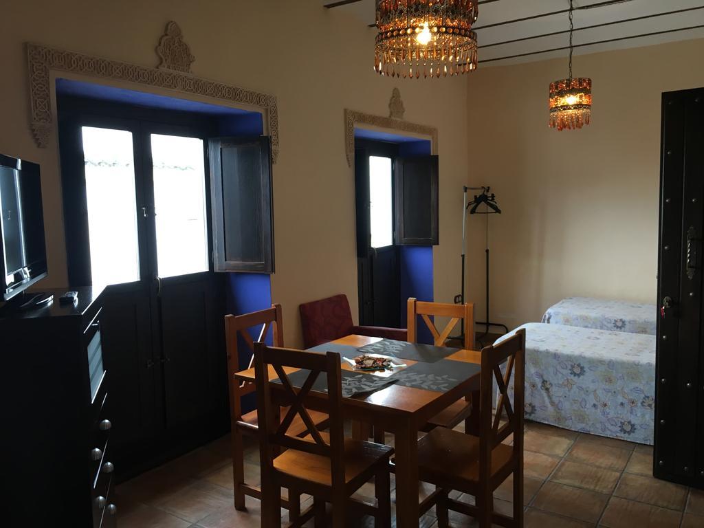 Apartamentos Victoria Bujalance Ngoại thất bức ảnh