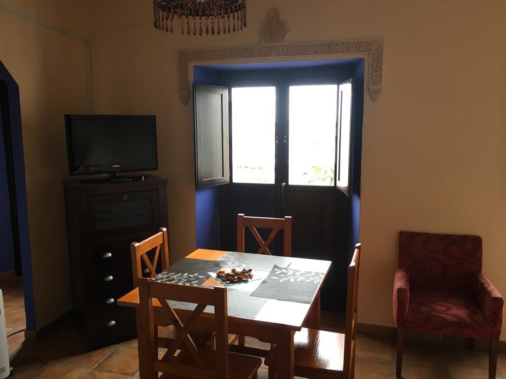 Apartamentos Victoria Bujalance Ngoại thất bức ảnh