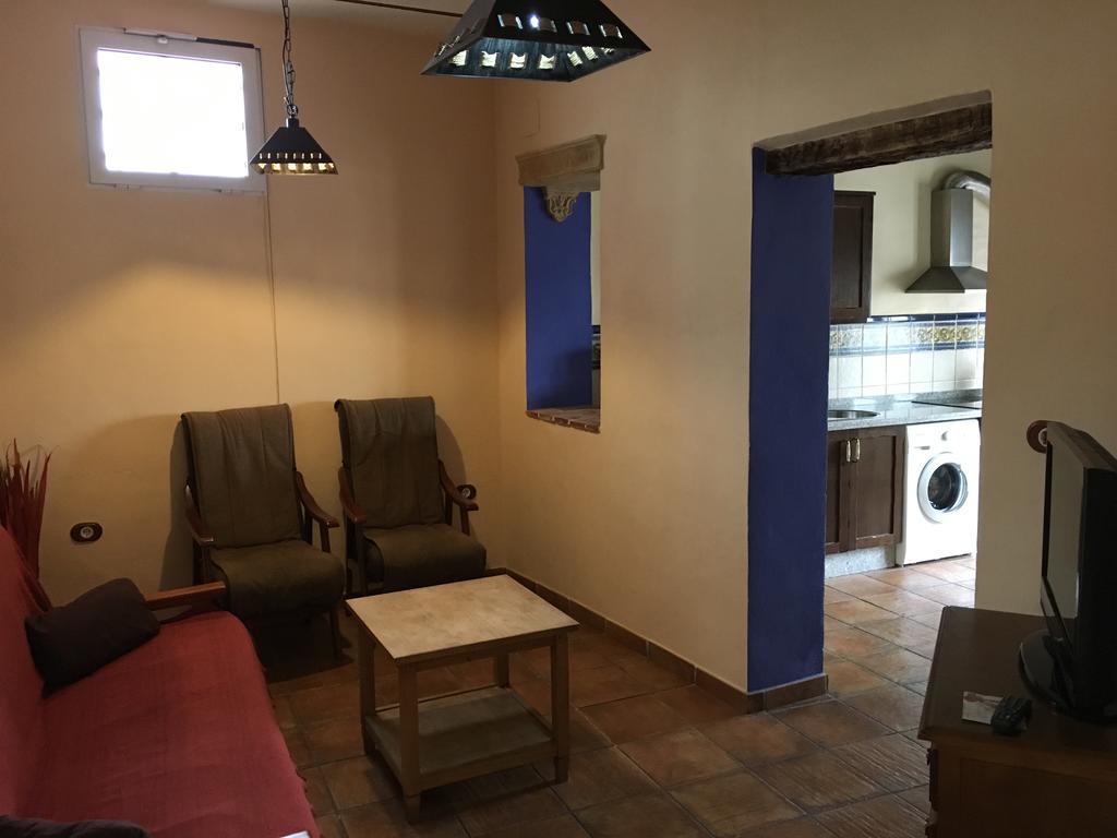 Apartamentos Victoria Bujalance Ngoại thất bức ảnh