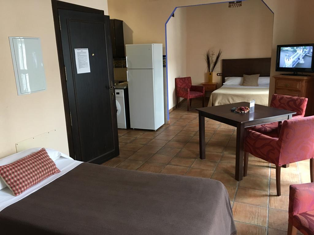 Apartamentos Victoria Bujalance Ngoại thất bức ảnh