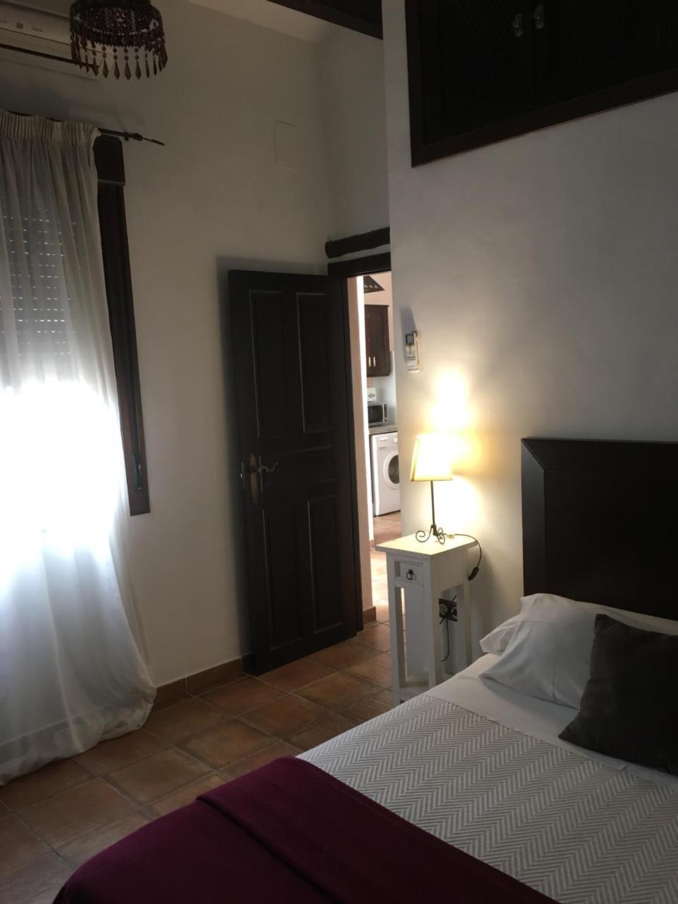 Apartamentos Victoria Bujalance Ngoại thất bức ảnh