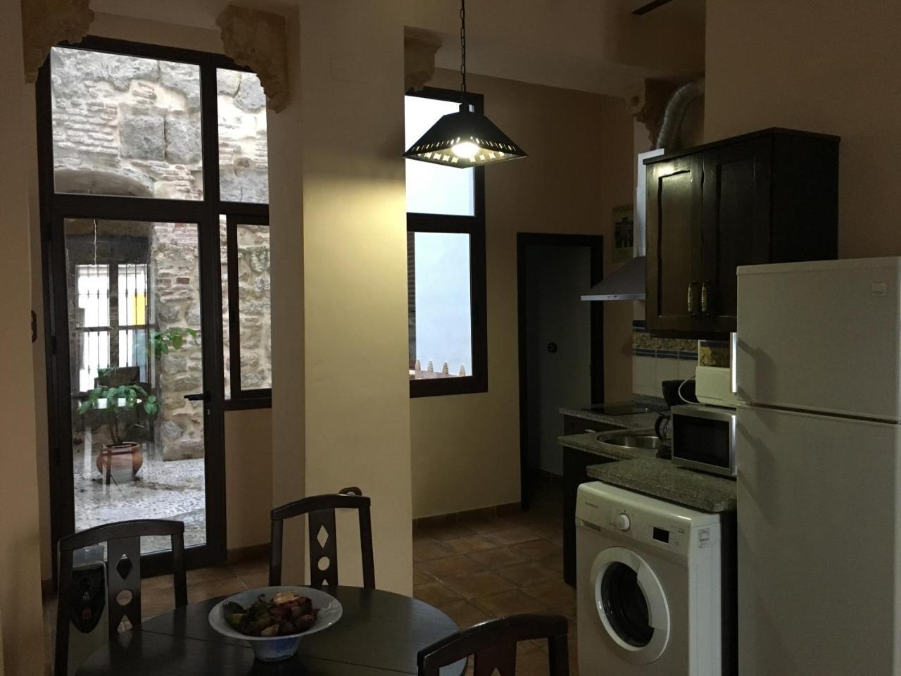 Apartamentos Victoria Bujalance Ngoại thất bức ảnh